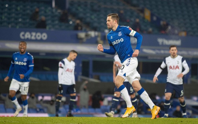 造成了显著 造成了显著